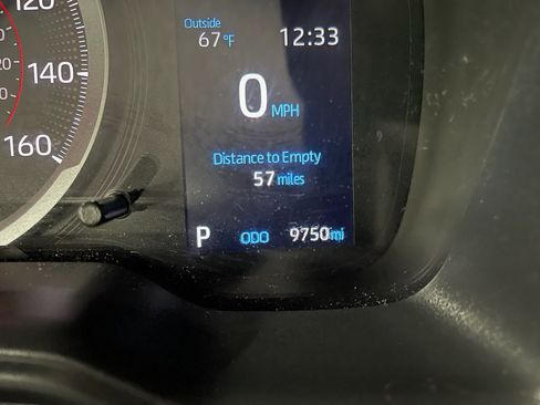 Used 2021 Toyota Corolla SE w/ Carpet Mat Package (TMS) image 18