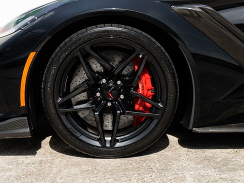 Used 2019 Chevrolet Corvette ZR1 RWD image 47