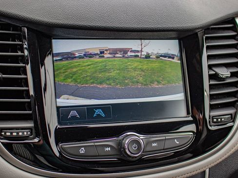 Used 2017 Chevrolet Trax LT w/ LT Convenience Package image 28