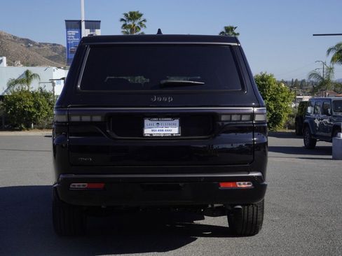 New 2026 Jeep Grand Wagoneer L Limited w/ Convenience Group I AWD/4WD image 5