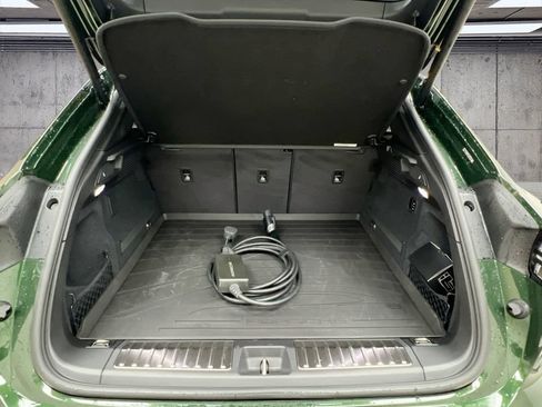 Certified 2026 Porsche Macan Turbo Electric AWD/4WD image 28