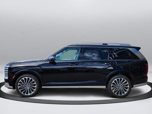 Used 2026 Hyundai Palisade Calligraphy AWD/4WD image 2