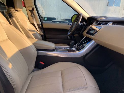 Used 2018 Land Rover Range Rover Sport HSE AWD/4WD image 20