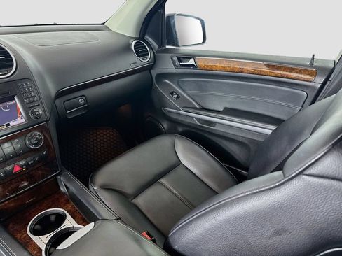 Used 2012 Mercedes-Benz GL 450 4MATIC image 25