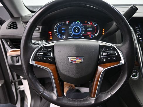 Used 2020 Cadillac Escalade Premium Luxury w/ LPO, Radiant Package image 27