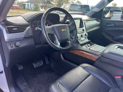 Used 2018 Chevrolet Tahoe Premier RWD image 13