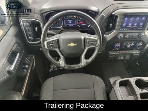 Used 2021 Chevrolet Silverado 1500 LT w/ Convenience Package II AWD/4WD image 24
