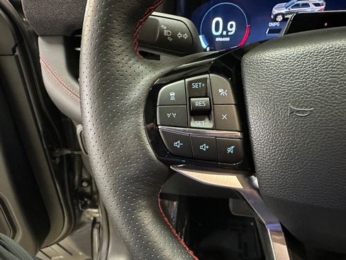 Certified 2025 Ford Explorer ST-Line image 15