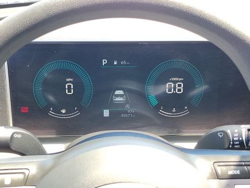 Used 2025 Hyundai Tucson SEL FWD image 9