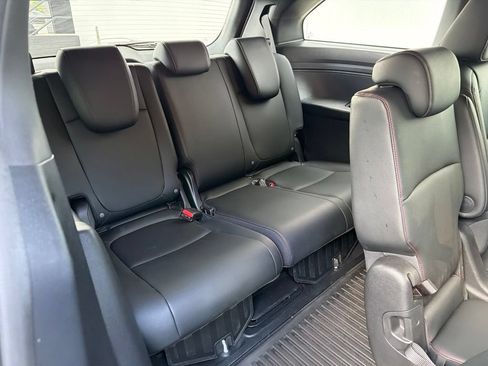 Used 2025 Honda Odyssey Sport-L image 25