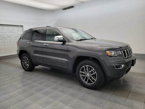 Used 2017 Jeep Grand Cherokee Limited w/ Trailer Tow Group IV image 11