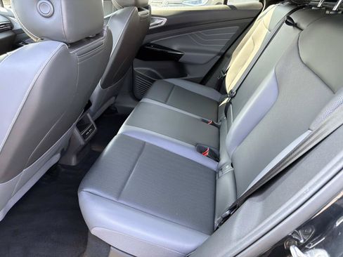 Certified 2023 Volkswagen ID.4 Pro S RWD image 11