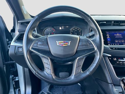 Used 2023 Cadillac XT5 Premium Luxury AWD/4WD image 11