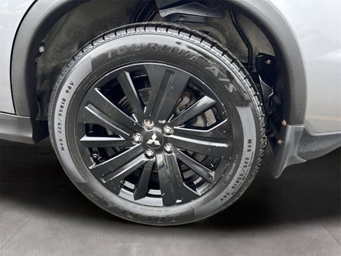 Used 2022 Mitsubishi Outlander Sport LE image 28