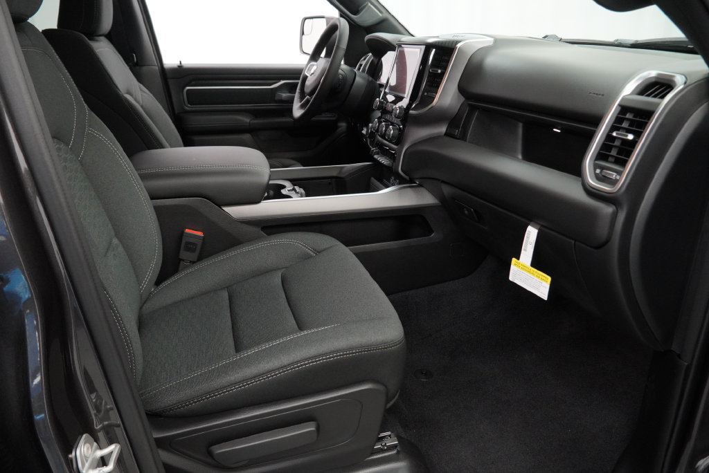 New 2026 RAM 1500 Big Horn AWD/4WD image 33