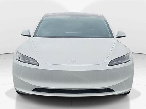 Used 2024 Tesla Model 3 Long Range AWD/4WD image 9