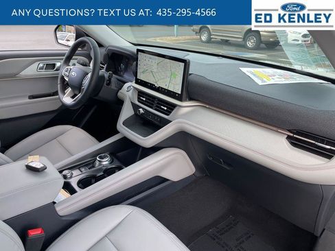 New 2026 Ford Explorer Active image 27