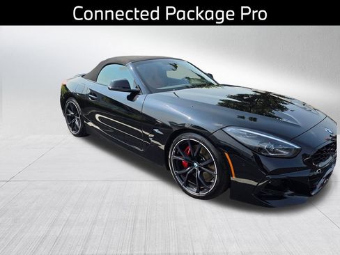 Used 2025 BMW Z4 M40i w/ Edition RWD image 5