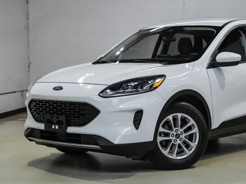 Used 2021 Ford Escape SE FWD image 5