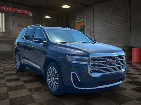 Certified 2023 GMC Acadia Denali w/ Denali Ultimate Package FWD image 7
