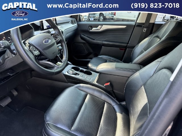 Certified 2022 Ford Escape SEL FWD image 19