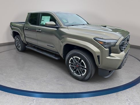 New 2026 Toyota Tacoma TRD Sport RWD image 3