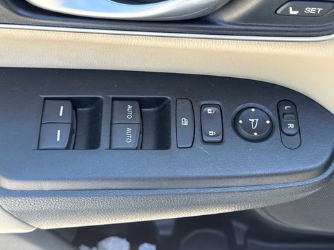 Used 2018 Honda CR-V EX-L image 14
