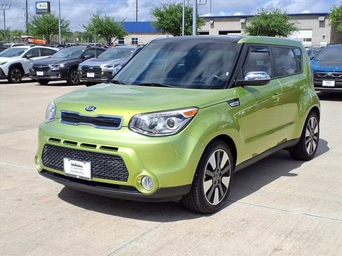 Used 2014 Kia Soul ! w/ Sun & Sound Package image 3