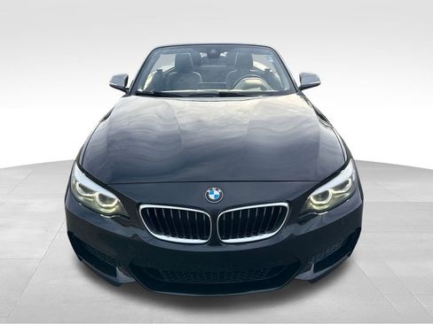 Used 2018 BMW M240i Convertible image 9