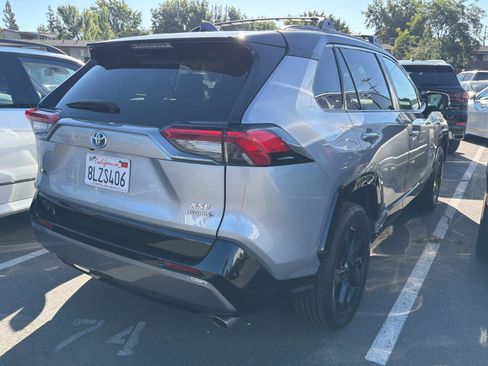 Used 2019 Toyota RAV4 XSE w/ XSE Weather Package AWD/4WD image 2