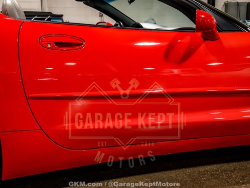 Used 1999 Chevrolet Corvette Convertible w/ Memory Pkg RWD image 60