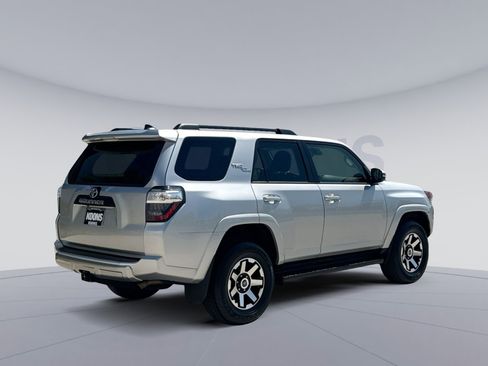 Used 2024 Toyota 4Runner TRD Off-Road Premium AWD/4WD image 7