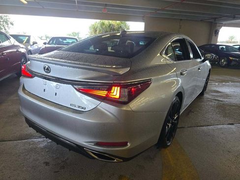 Used 2024 Lexus ES 350 F Sport w/ Accessory Package (Z2) FWD image 3