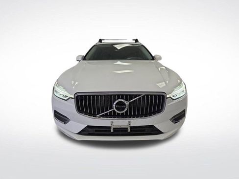 Used 2018 Volvo XC60 T5 Inscription w/ Luxury Seat Package image 12