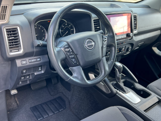 Used 2023 Nissan Frontier SV w/ SV Convenience Package AWD/4WD image 18
