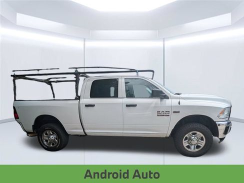 Used 2017 RAM 2500 Tradesman w/ Chrome Appearance Group AWD/4WD image 3