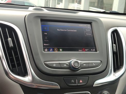 Used 2022 Chevrolet Equinox LT FWD image 26