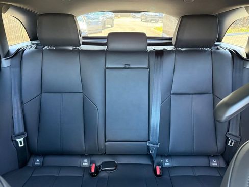 Certified 2026 Land Rover Range Rover Velar Dynamic SE image 31