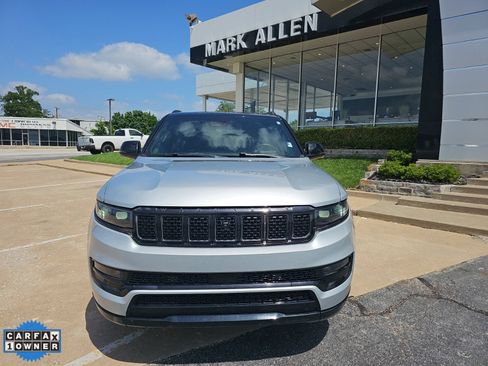 Used 2024 Jeep Grand Wagoneer L Series II w/ Quick Order Packagew 28T AWD/4WD image 9