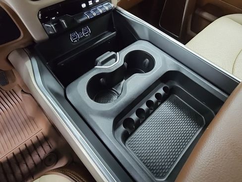 Used 2020 RAM 2500 Laramie image 22