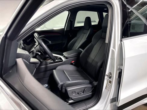 Used 2025 Audi Q5 Premium w/ Premium Plus AWD/4WD image 26
