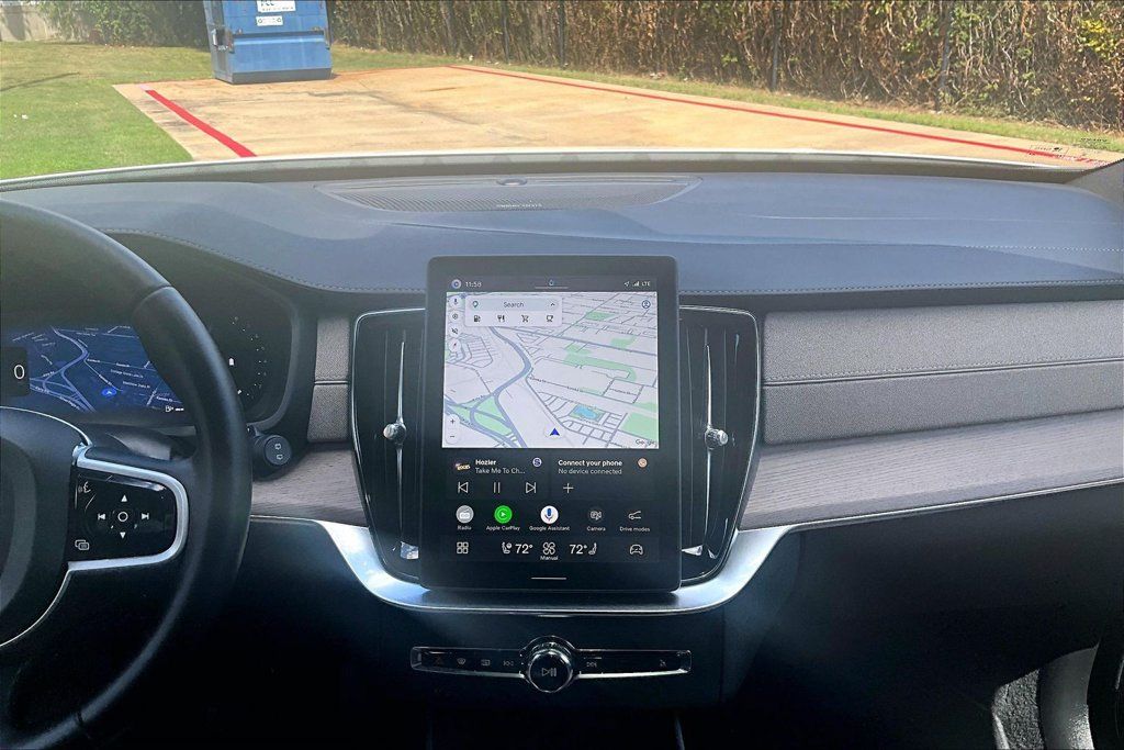 Certified 2026 Volvo XC90 B6 Plus AWD/4WD image 43