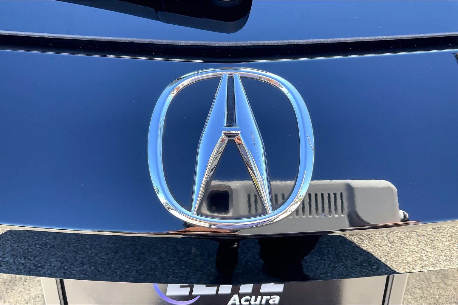 Certified 2024 Acura MDX SH-AWD image 32