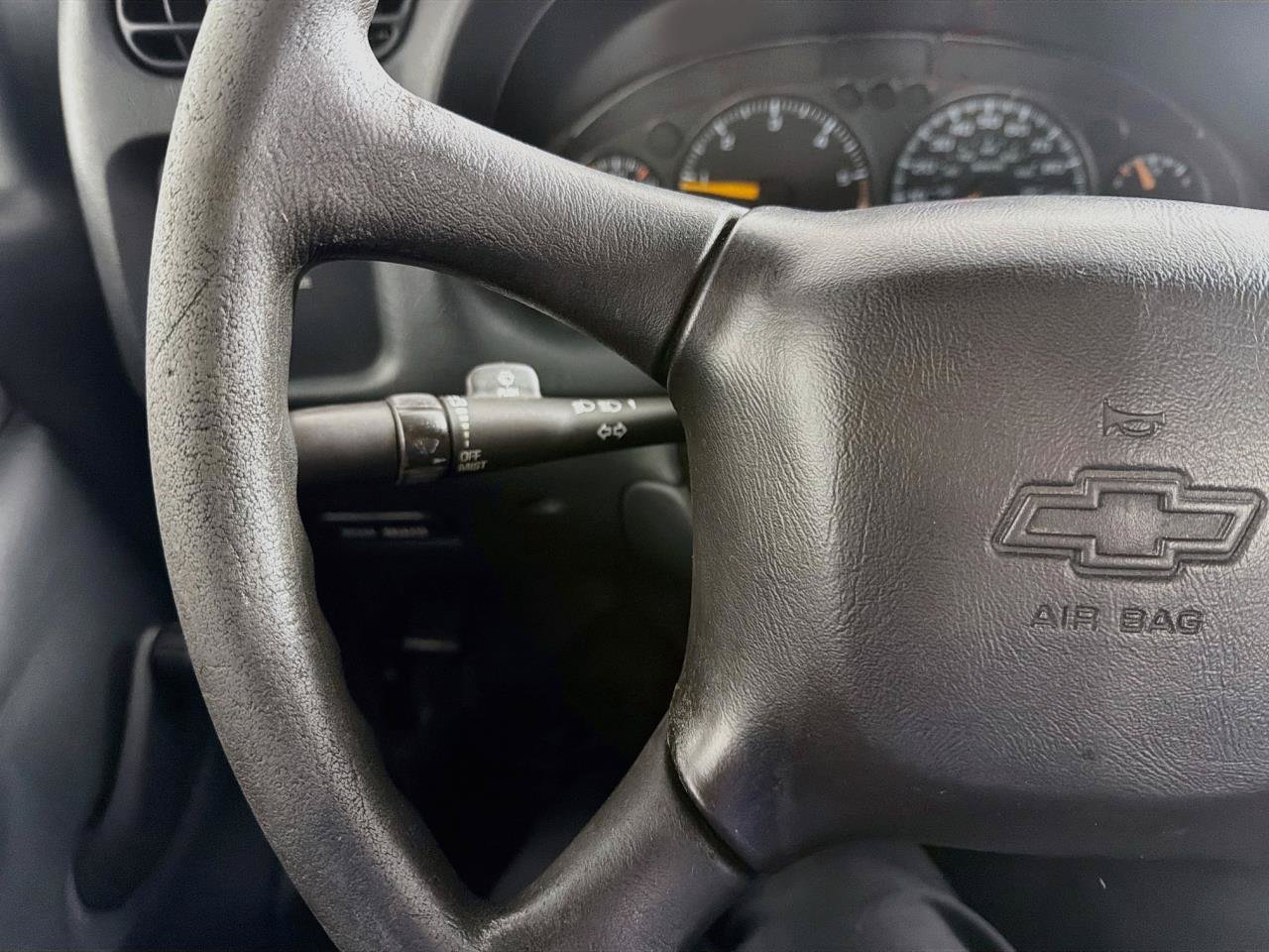 Used 2001 Chevrolet S10 Pickup 4x4 Extended Cab image 42