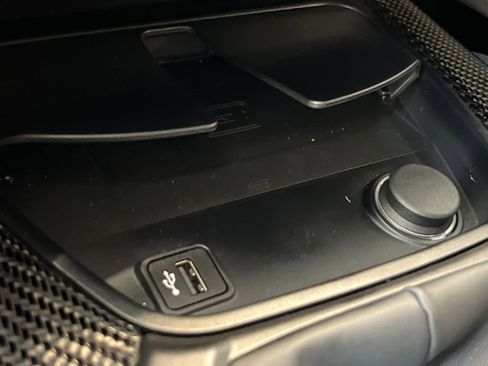 Used 2026 Toyota Supra Premium image 33