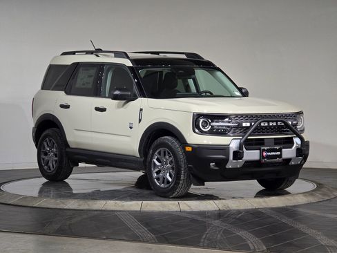 New 2025 Ford Bronco Sport Big Bend AWD/4WD image 2