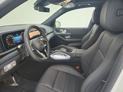 Certified 2025 Mercedes-Benz GLE 350 4MATIC image 10