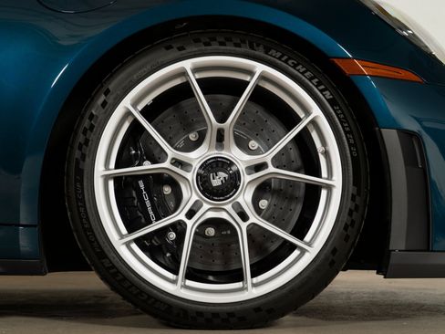 Used 2026 Porsche 911 GT3 RWD image 45