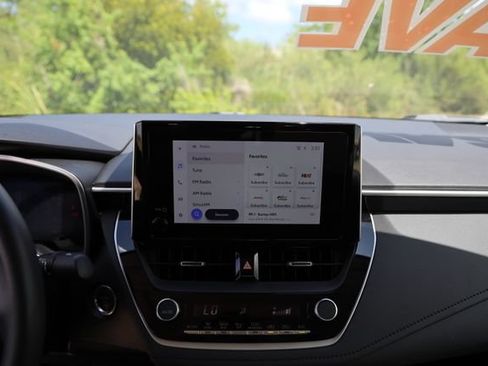 Used 2023 Toyota Corolla XLE FWD image 18