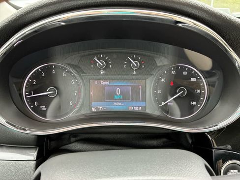 Used 2020 Buick Encore Essence w/ Experience Buick Package image 12